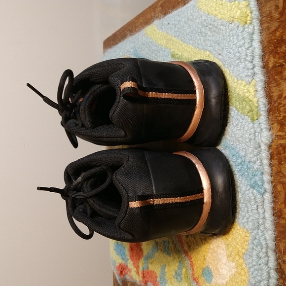 Skechers Slip Resistant Light Weight Work Shoes - Picture 4 of 9